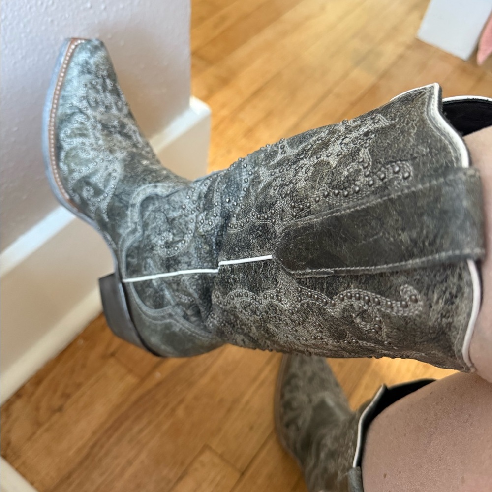 Gray Western Cowboy Boots
